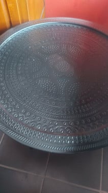 Ijzeren bijzettafel