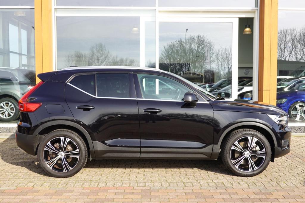 Volvo XC40 1.5 t5 recharge business pro