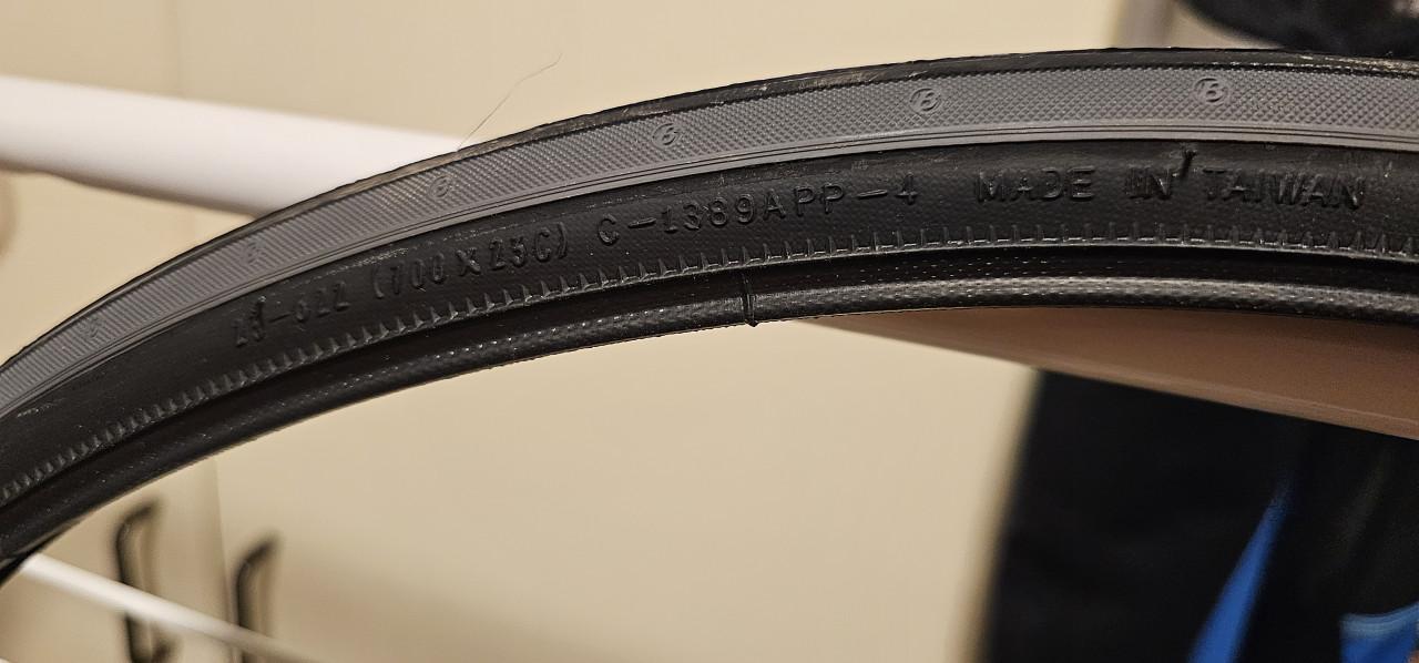 8 stuks Bontranger racefietsbuitenbanden