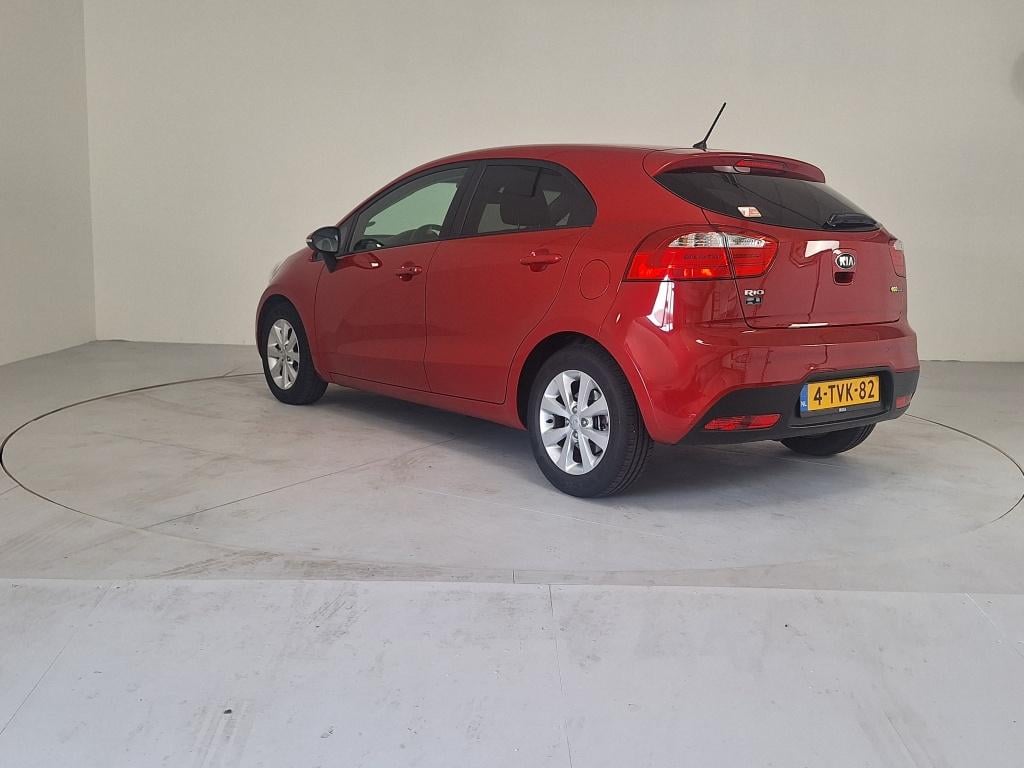Kia Rio 1.2 cvvt executiveline | key-less | climate control