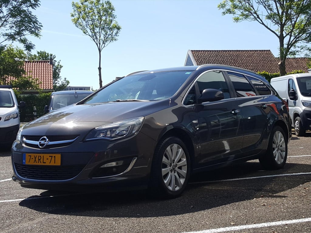 Opel Astra 1.4 turbo ecotec 140pk sport navigatie | trekhaak | cruise & cli