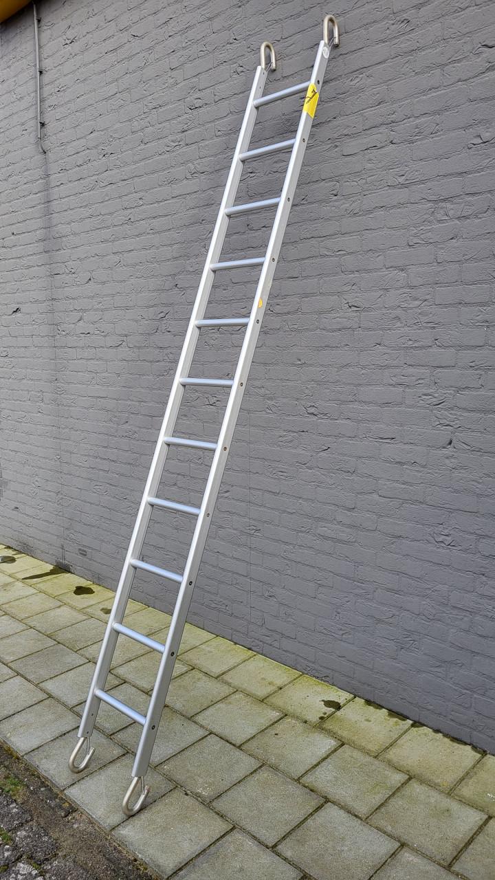 Aluminium rechte ladder 2,80 meter