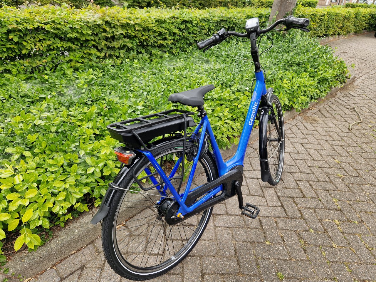 Schitterende Gazelle Orange met Bosch middenmotor