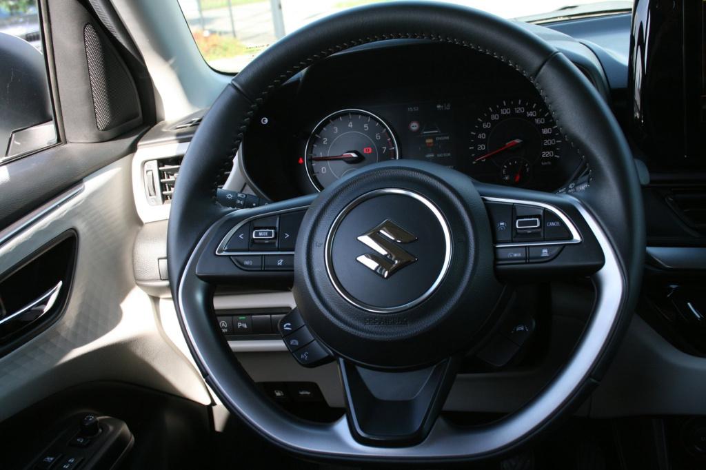 Suzuki Swift 1.2 style smart hybrid