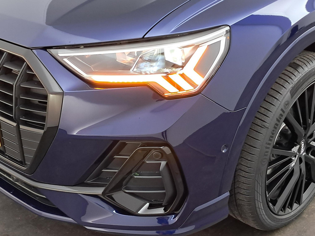 Audi Q3 s edition competition 35 tfsi 110 kw / 150 pk hatc