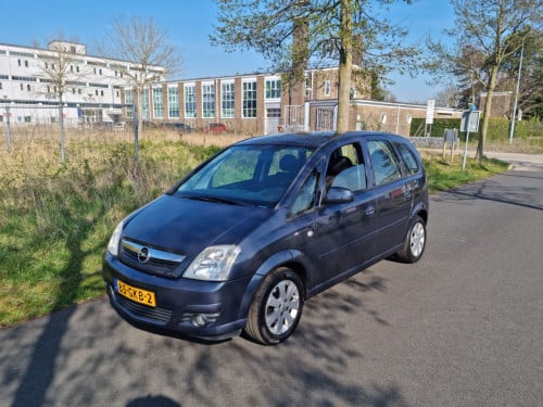 Hele mooie opel meriva 1.6 i 16v temptation bj 2008