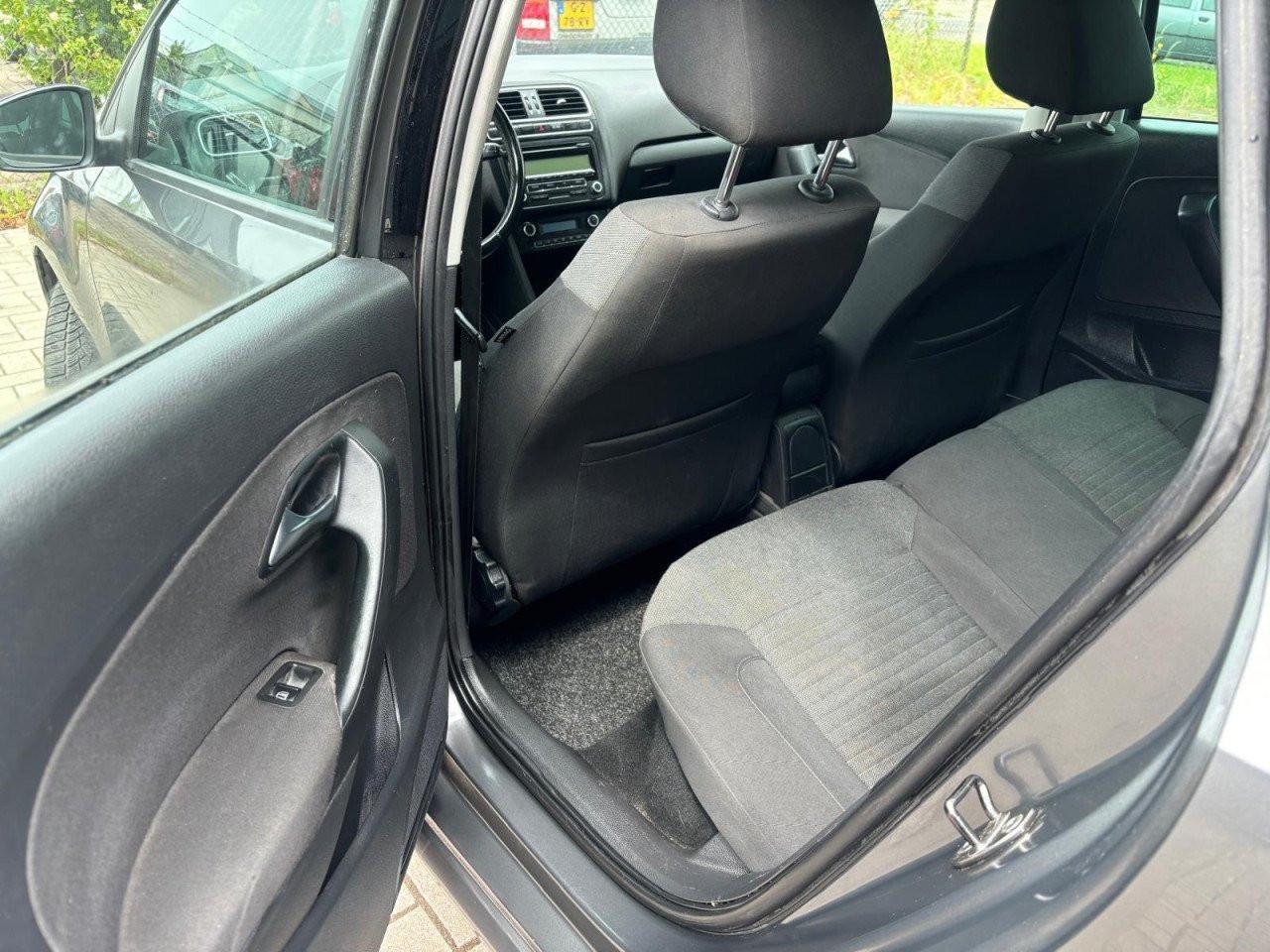Volkswagen POLO 1.4-16V Comfortline 83.774KM