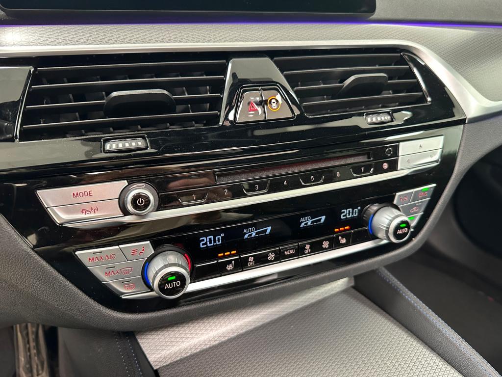 BMW 5 Serie 530e xdrive m-sport | harman/kardon | schuif/kanteldak | co-pil
