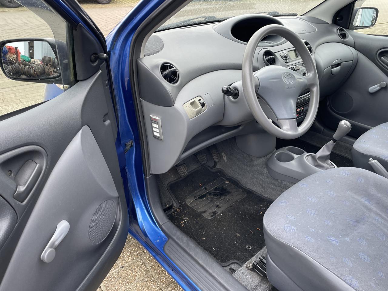 Toyota yaris 1.0 yorin 5 deurs 139000 km