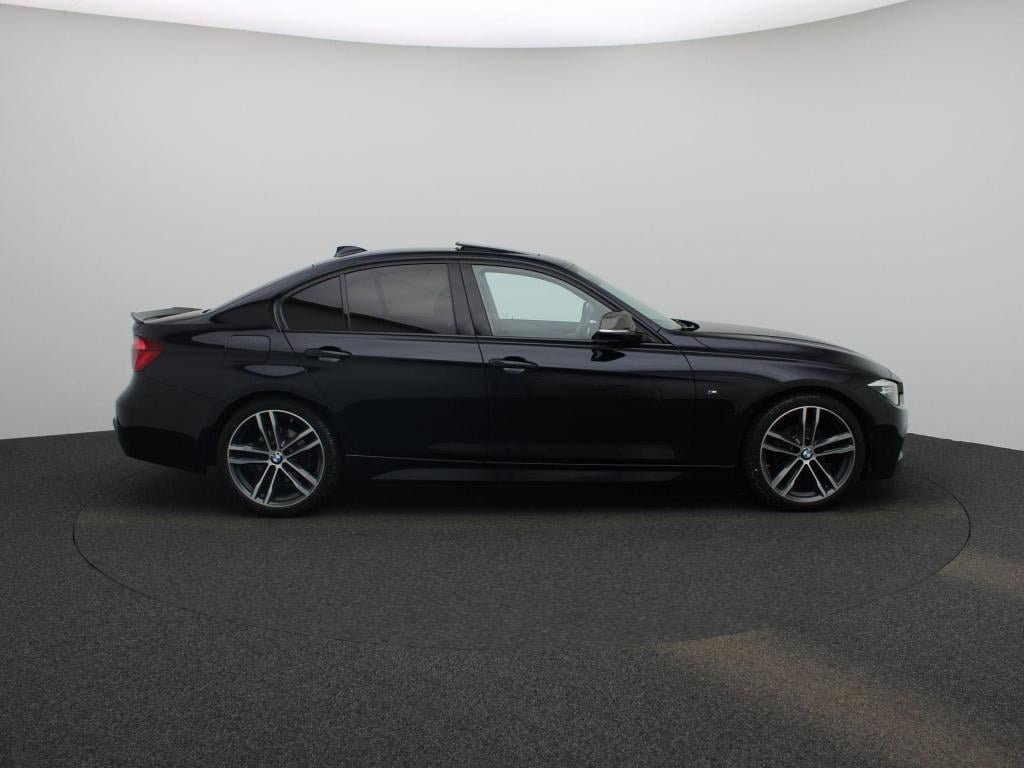 BMW 3-serie 320i m sport edition | automaat | sportonderstel | lmv | schuif