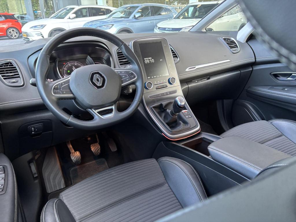 Renault Scenic 1.3 tce intens incl. trekhaak!