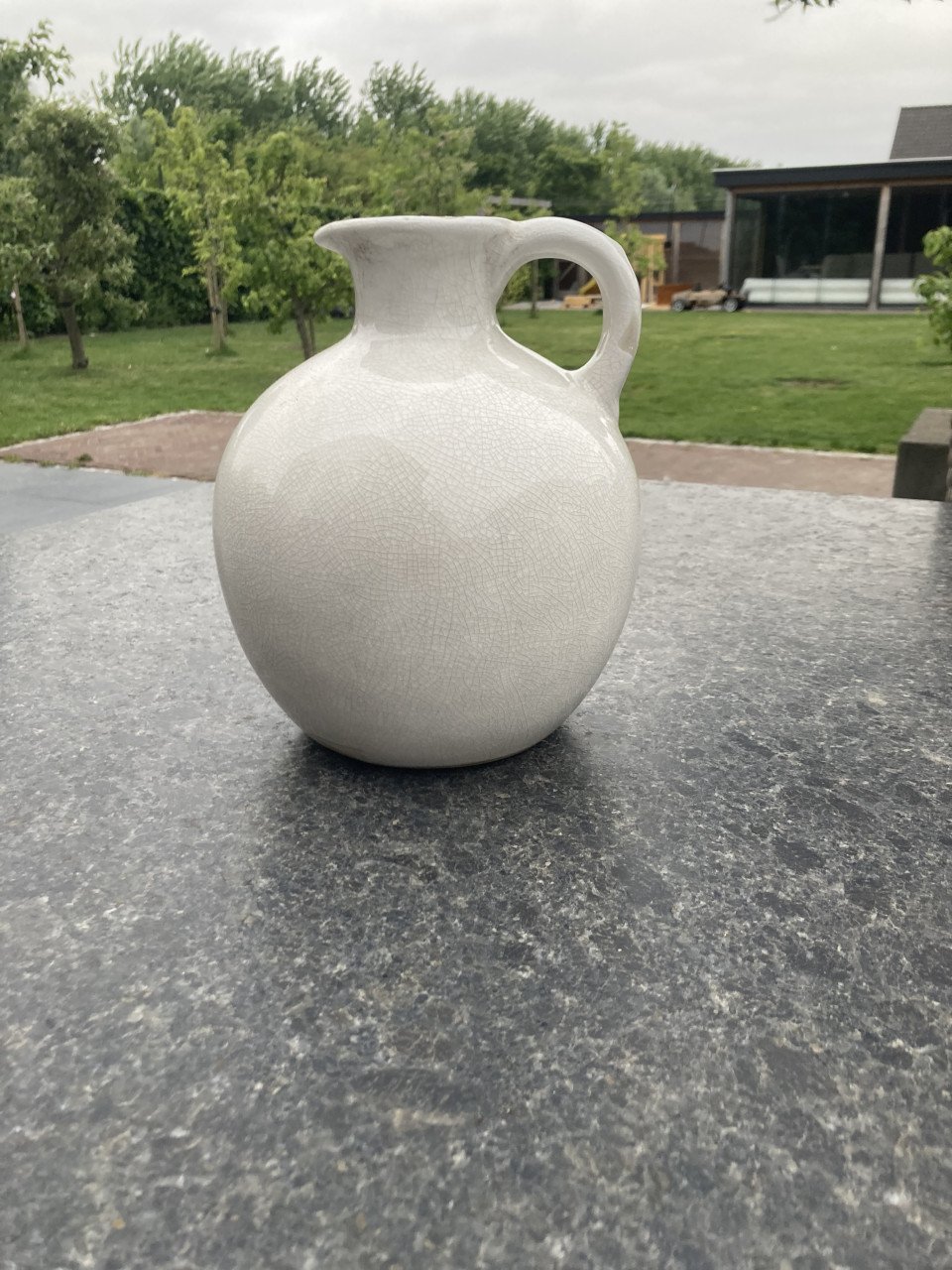 Witte kruik Brynxz