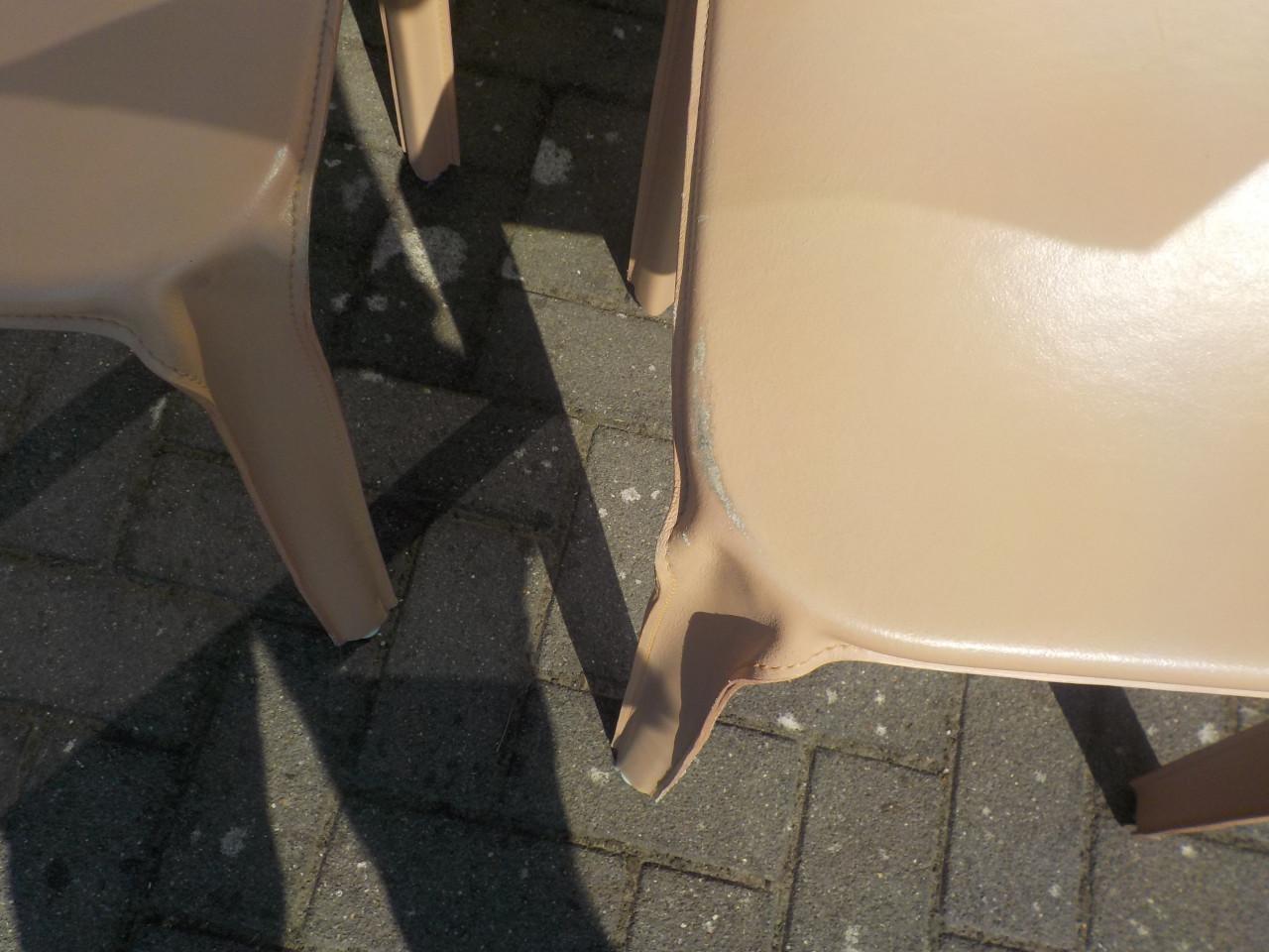 Mooie kwaliteit design grote eettafel 220 X 100 + 8 stoelen in goede staat