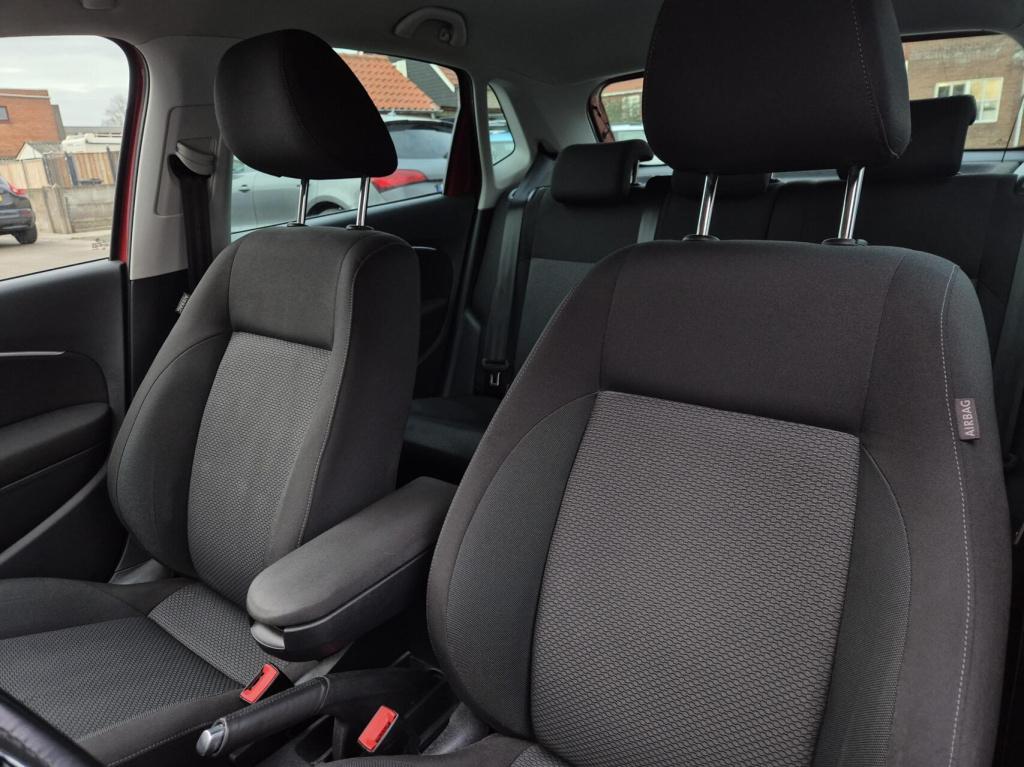 Volkswagen Polo 1.2 tsi comfortline / 5-deurs / airco / cruisecontrol / par