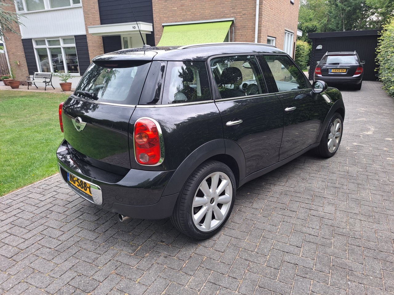 Te koop Mini Countryman van bouwjaar 2010   (€. 7.000,-- ZO MEENEEMPRIJS)