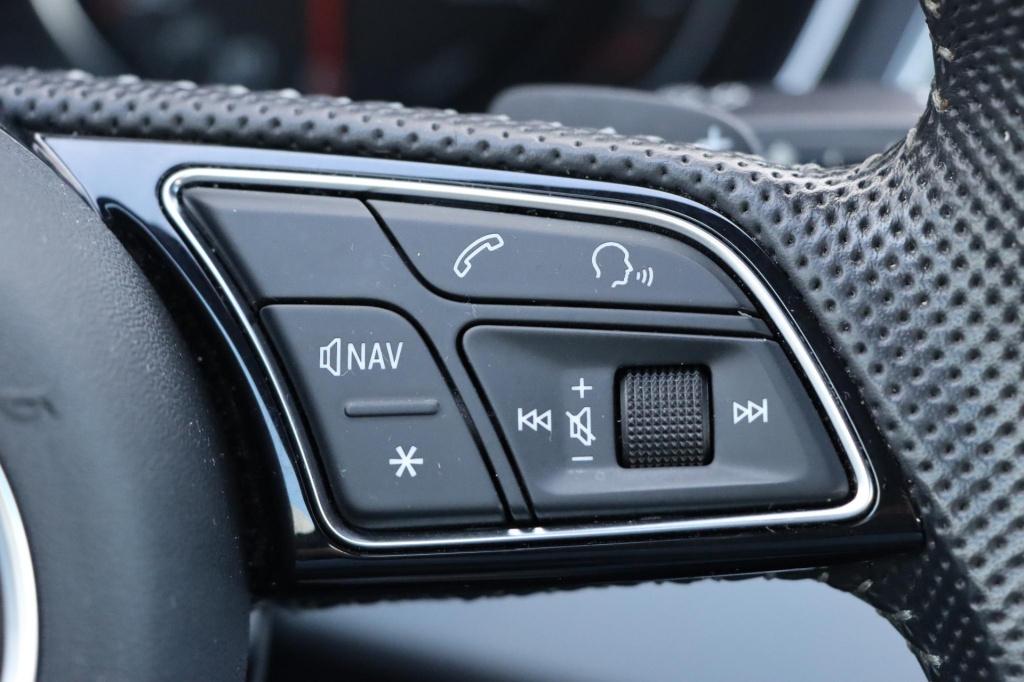 Audi A4 avant 35 tfsi s edition 150pk s tronic