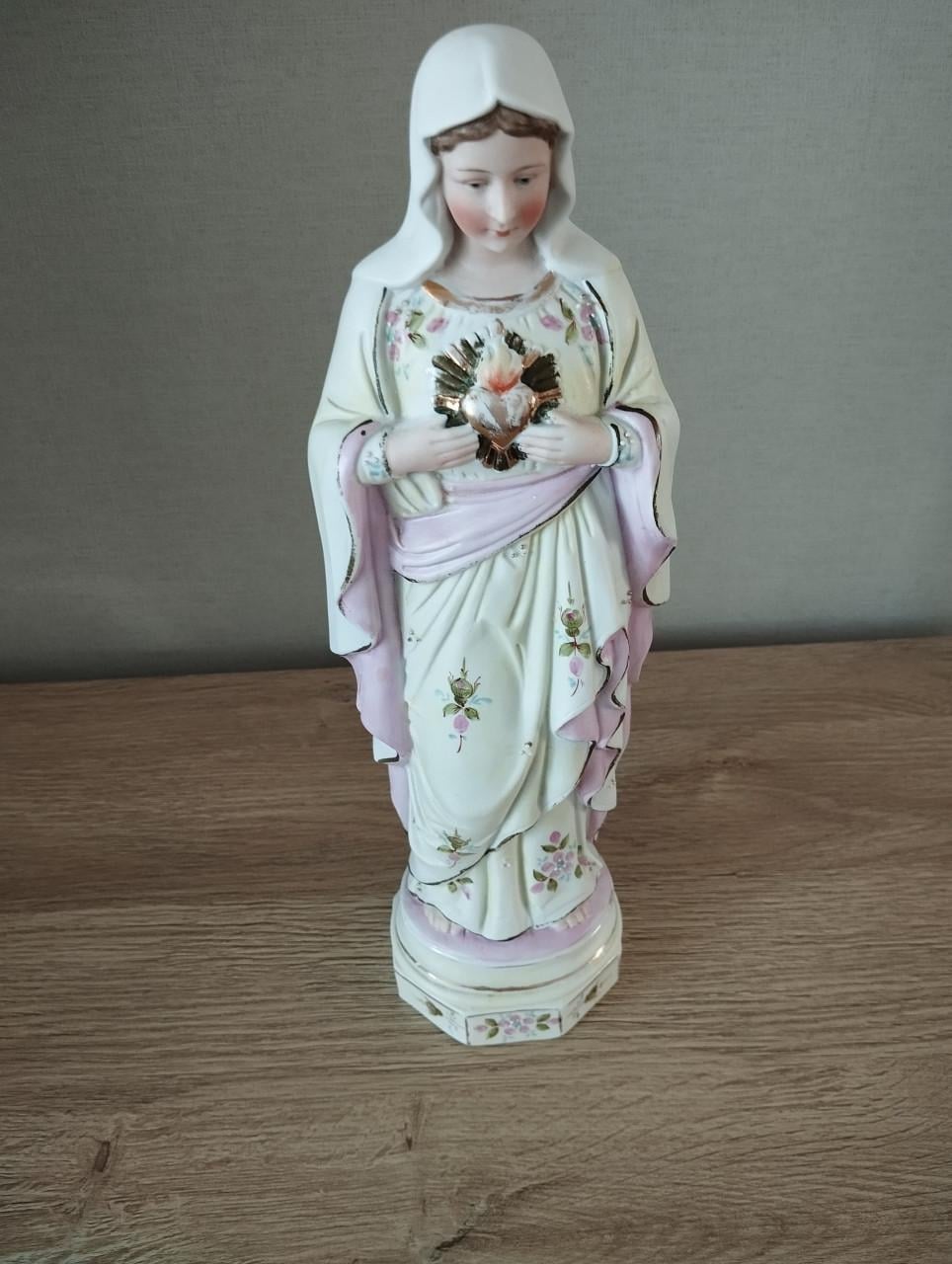 Mariabeeld onbeschadigd