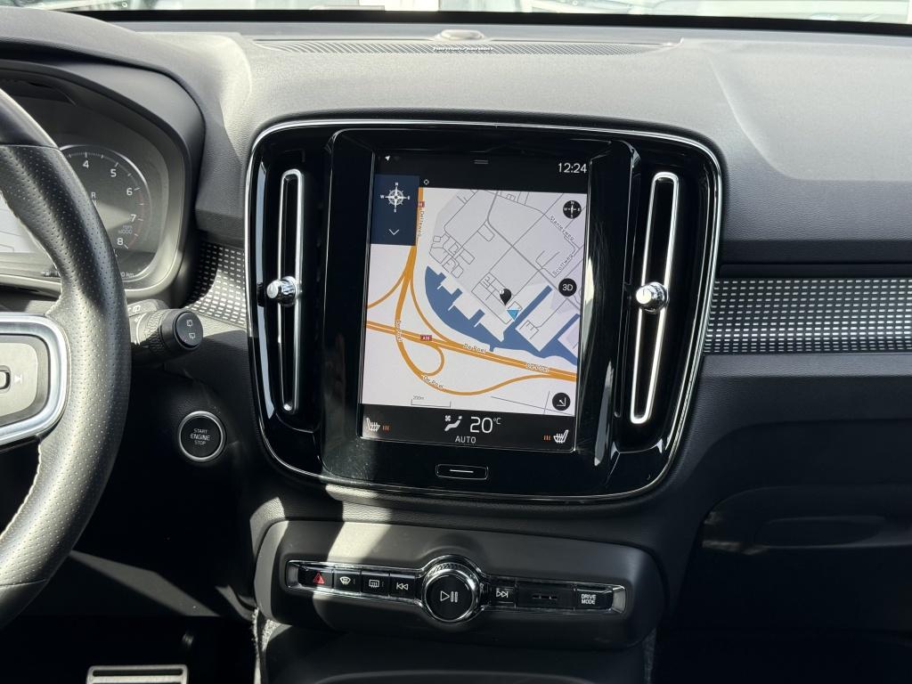 Volvo XC40 t4 190pk aut8 r-design| camera| trekhaak| elek.stoel| stoel.verw