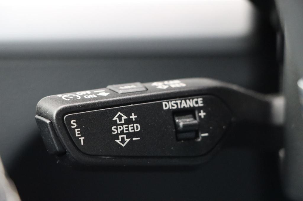 Audi Q5 50 tfsi e s edition competition 265pk s tronic | stoelverwarming | 