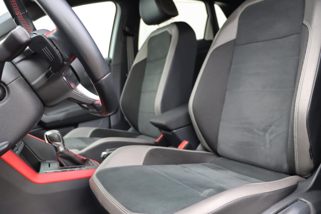 Volkswagen Polo 2.0 tsi gti