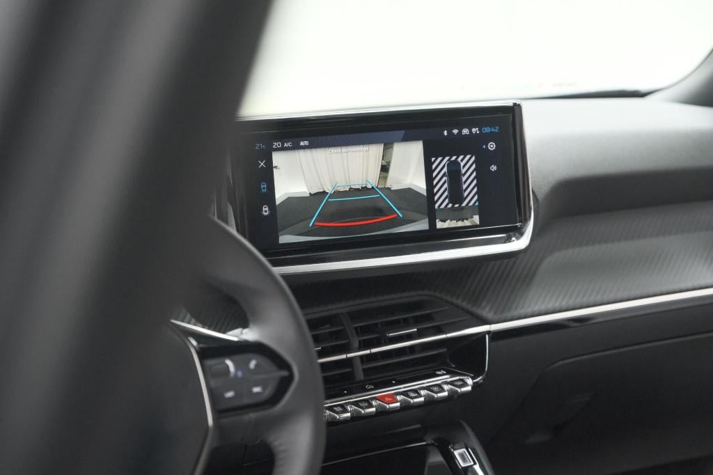 Peugeot 2008 puretech 100 allure | camera | navigatie | parkeersensoren | a