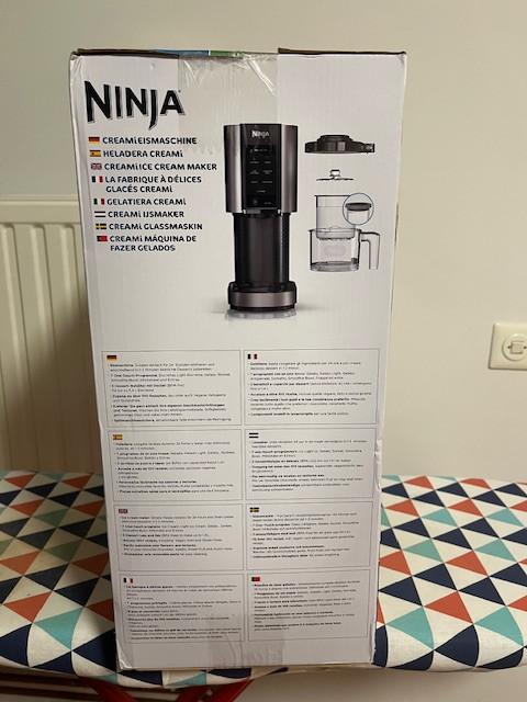 Ijsmachine; Ninja creami 7 + extra diepvriesdoosjes