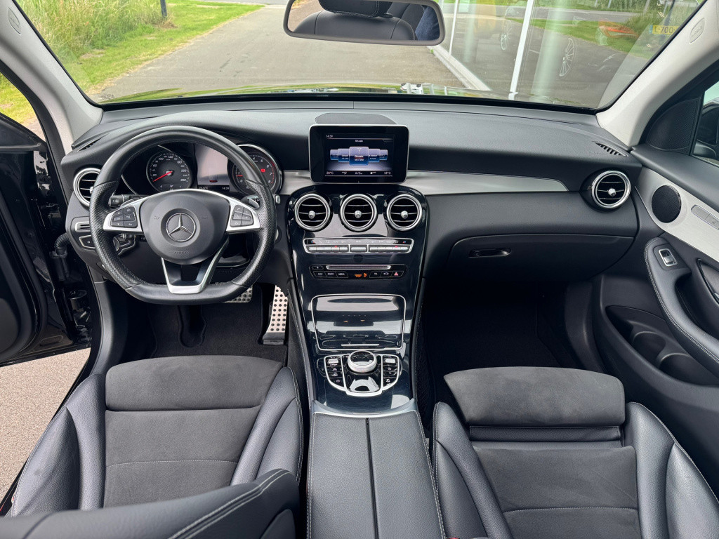 Mercedes-Benz Glc 250 4matic amg automaat / panoramaschuifdak / elektrische