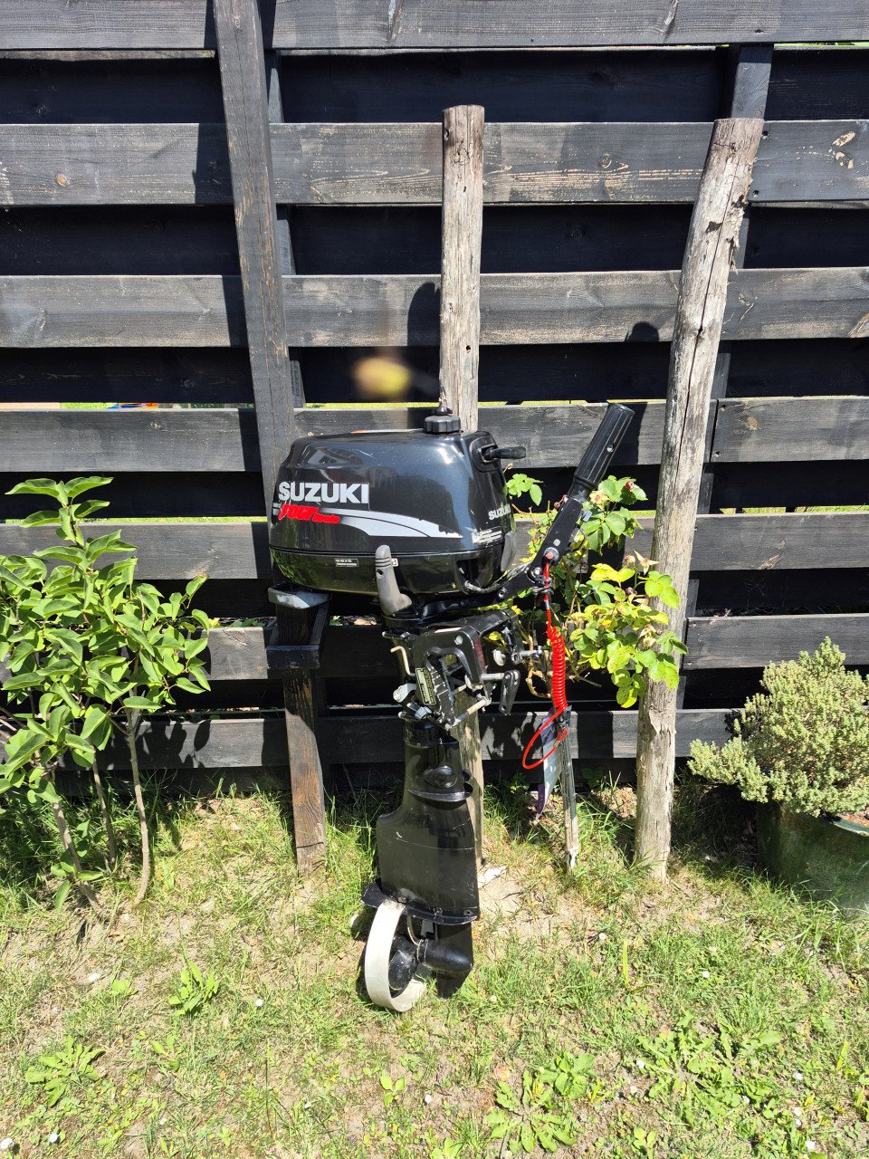 Suzuki 4 pk 4 takt langstaart