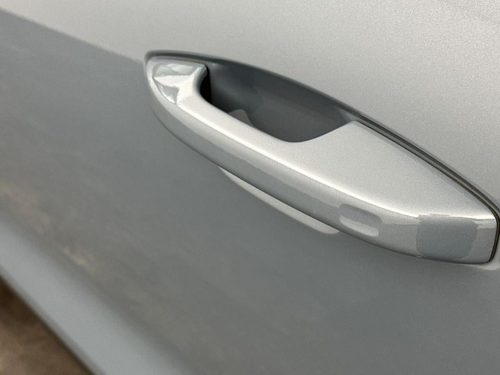 Volvo XC40 t5 262pk recharge r-design| pano| 360camera| ada.cruise| keyless