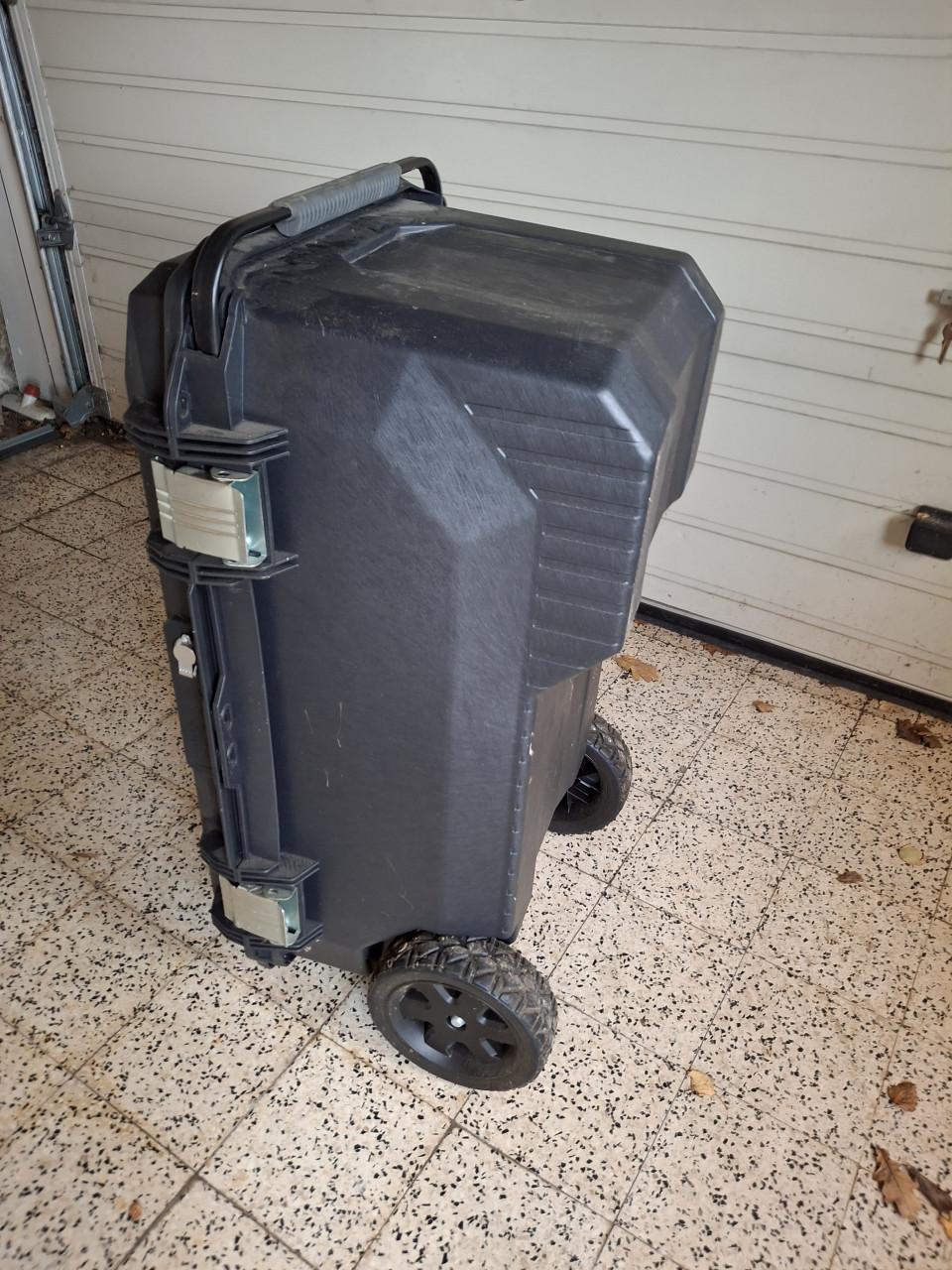 Verrijdbare gereedschaps koffer