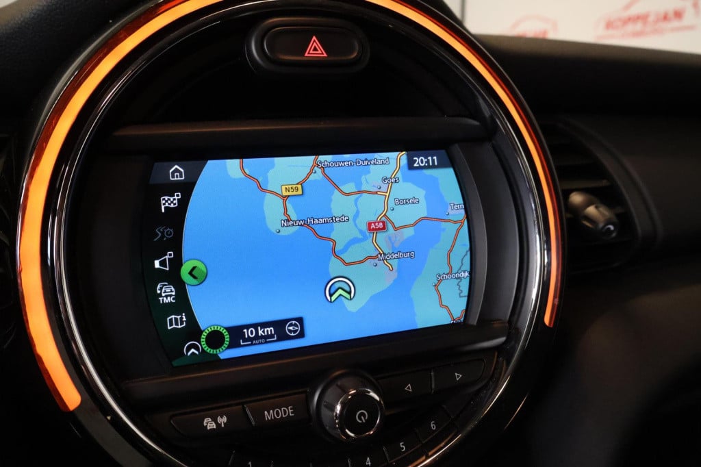 Mini One mini 1.5 salt nl auto, apple carplay, all season, lm velgen, btw