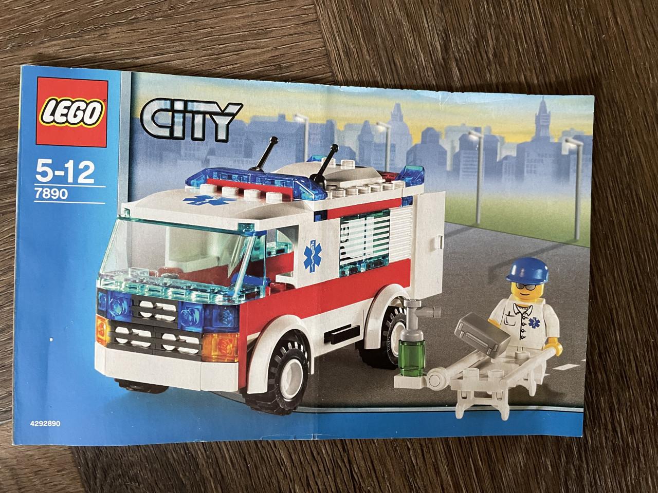 Lego City: Ambulance 7890