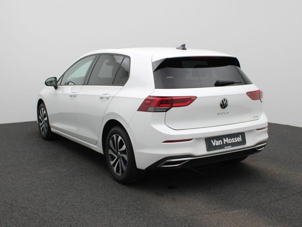 Volkswagen Golf 1.0 etsi life | automaat | panorama dak | virtual cockpit |