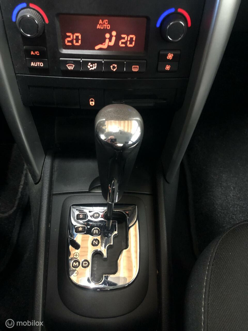 Peugeot 207 1.6 vti xs