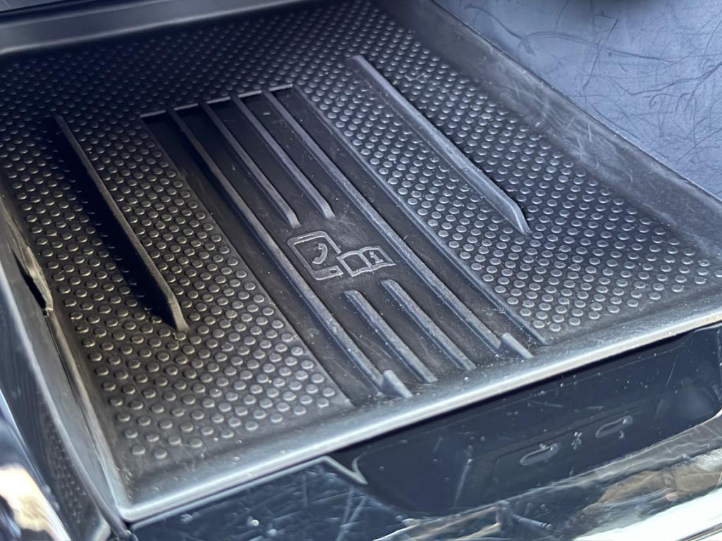Volkswagen T-cross 1.5 tsi 150pk dsg r-line | camera | trekhaak | navi | iq