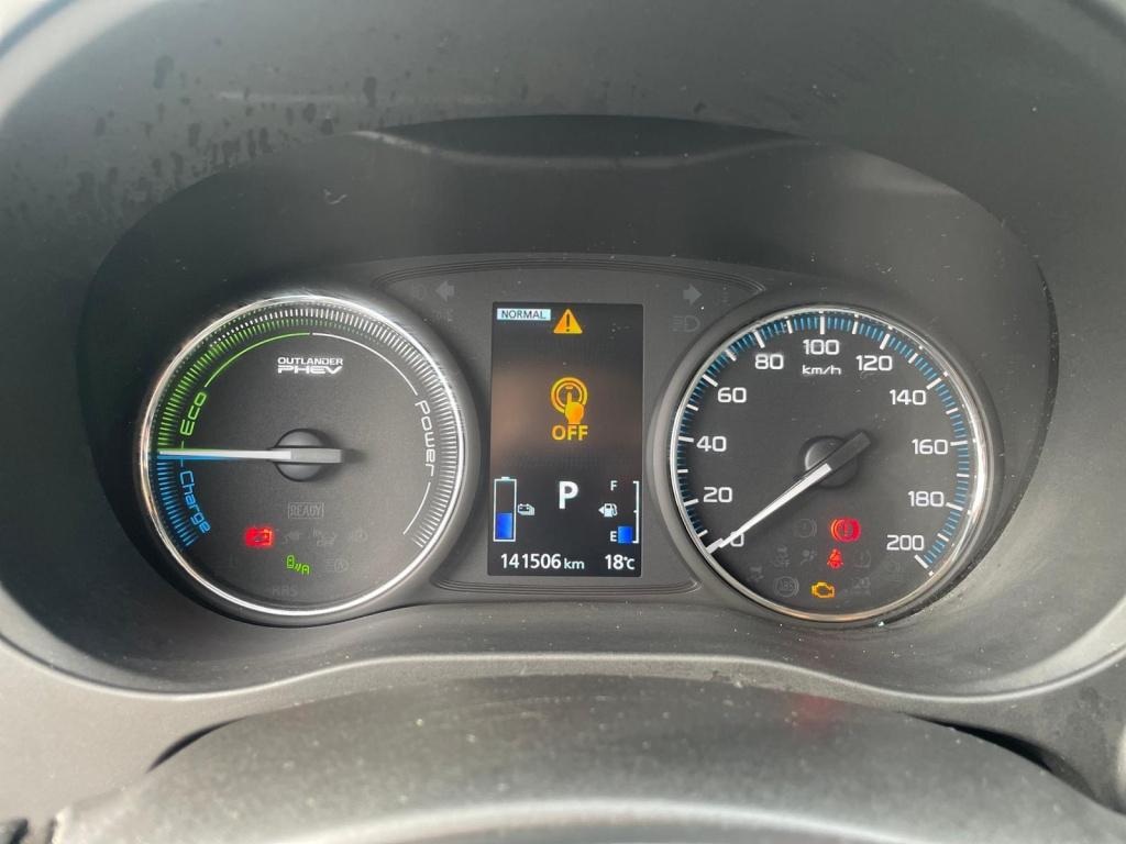 Mitsubishi Outlander 2.0 phev premium nieuwe accupakket met 30000km! soh 99