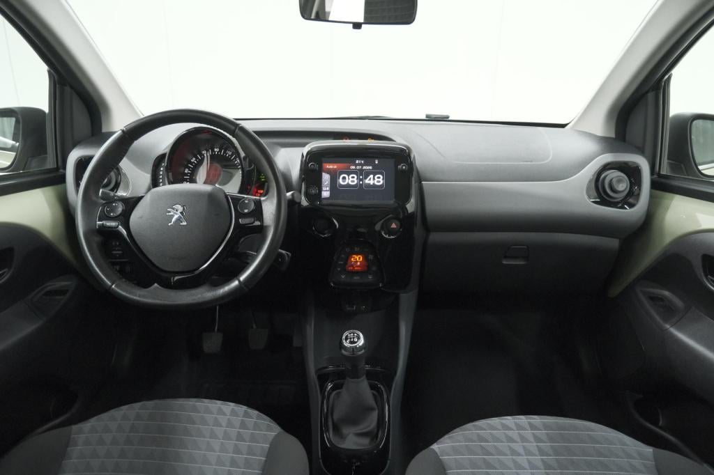 Peugeot 108 1.0 e-vti allure | camera | climate control | apple carplay | 1