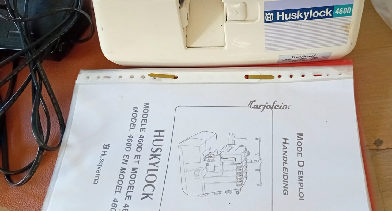 HUSKYLOCK 460D locker naaimachine