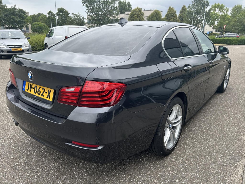 BMW 5 Serie 520i executive sportline|automaat|orgineel nl geleverd