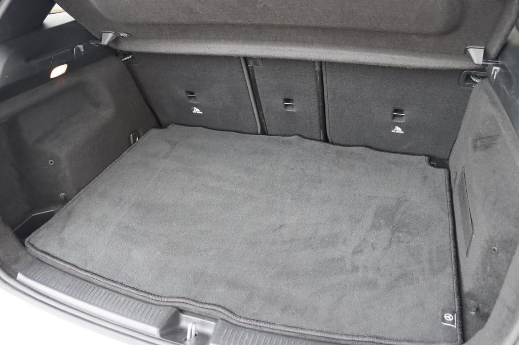 Mercedes-Benz B-Klasse 180 business solution amg