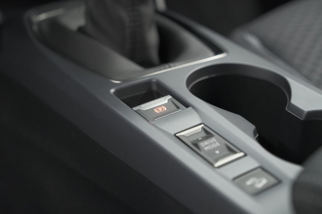 Peugeot 2008 puretech 100 allure | camera | navigatie | apple carplay | par
