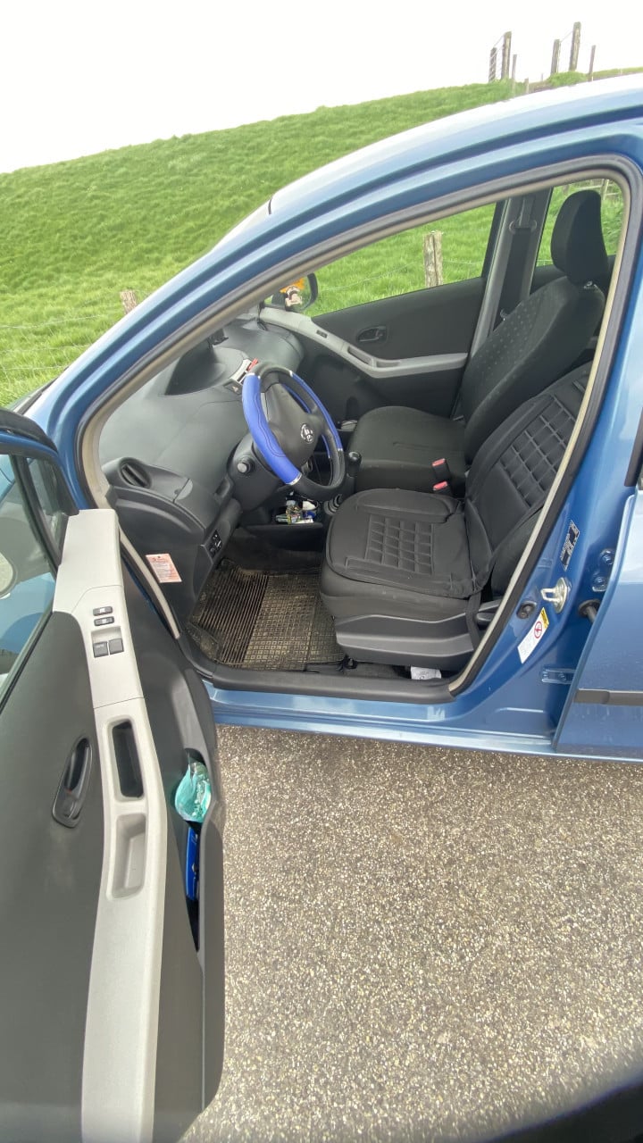 Toyota yaris 1.0. Met trekhaak