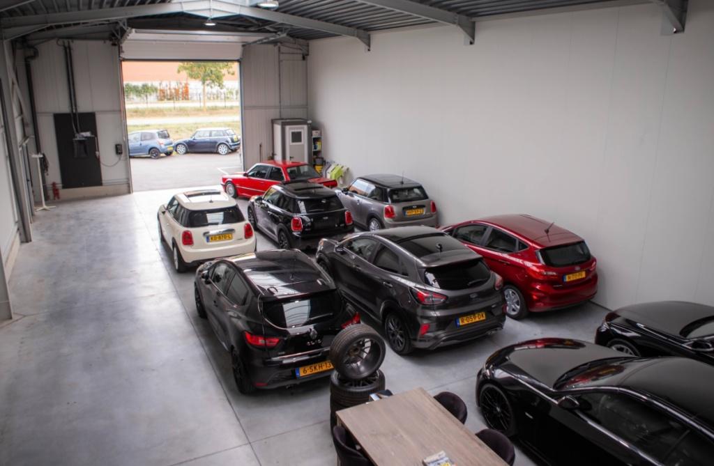 Ford KA 1.2 titanium - full option - lage kmstand