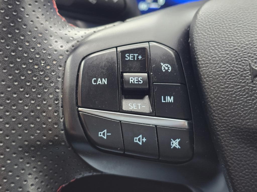 Ford Puma 1.0 ecoboost hybrid st-line