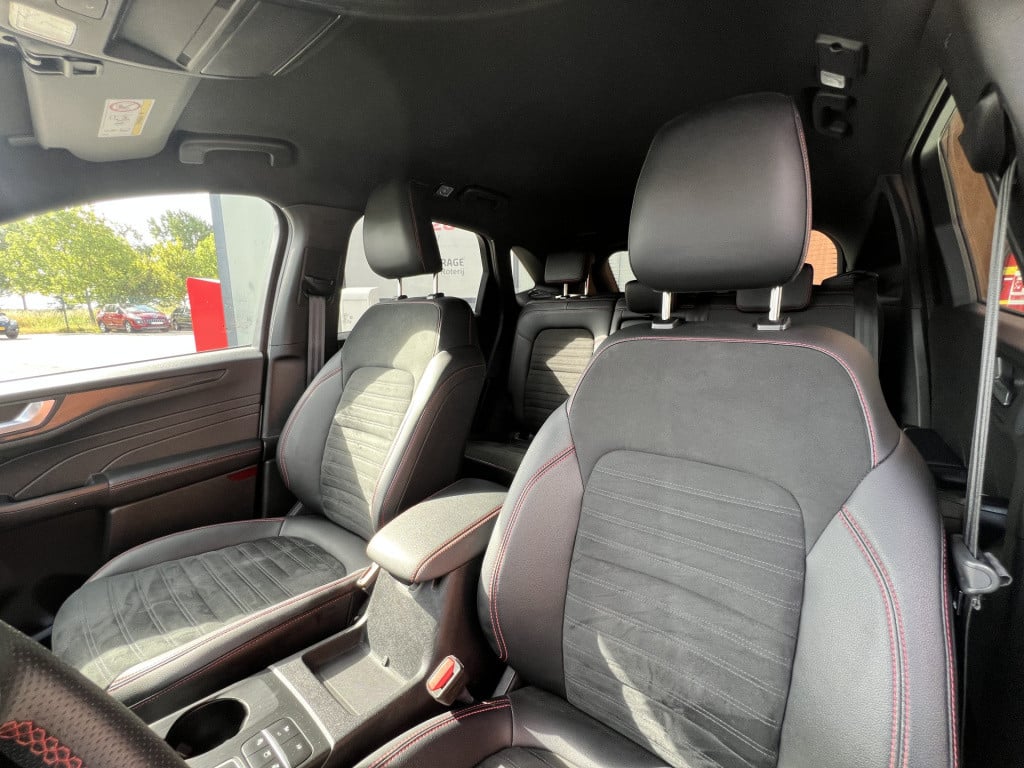 Ford Kuga 2.5 phev st-line x | camera | apple/ android carplay | head-up di