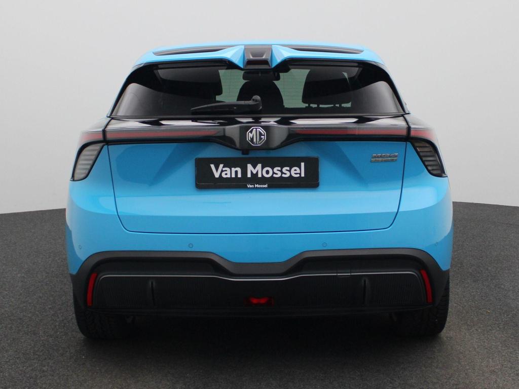 MG Mg4 64 kwh luxury all-season banden / navigatiesysteem / carplay / remot