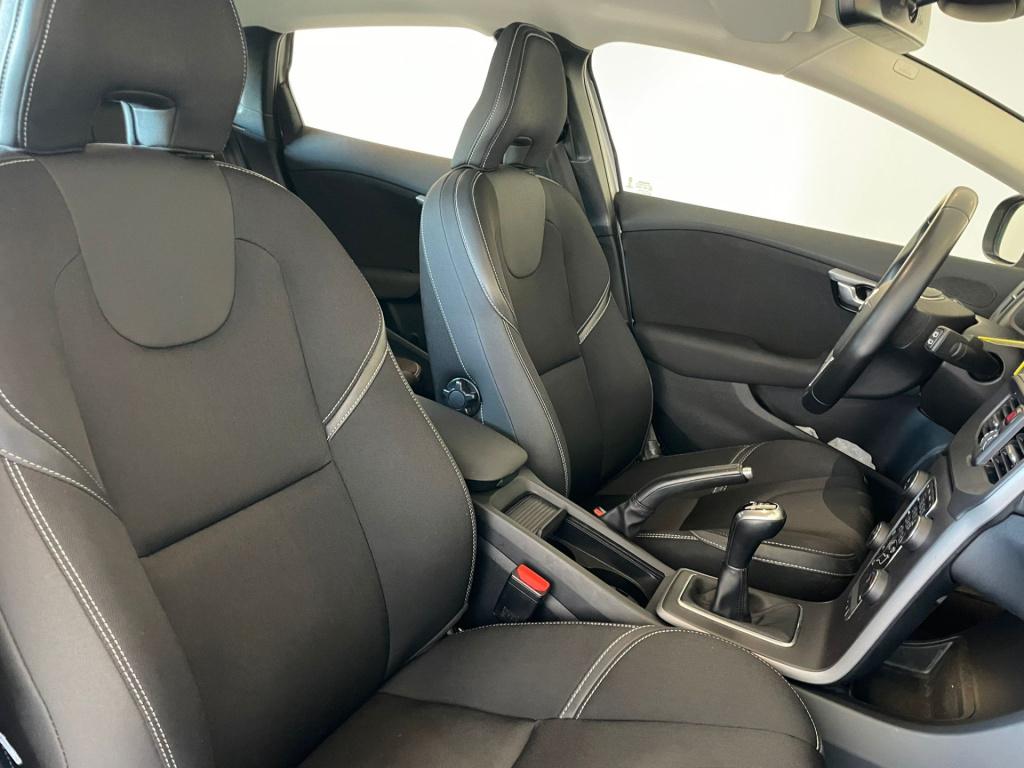 Volvo V40 2.0 t2 kinetic