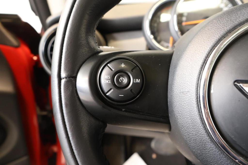 Mini Cooper mini 1.5 salt business nl auto, stoelverw, panoramadak, navi