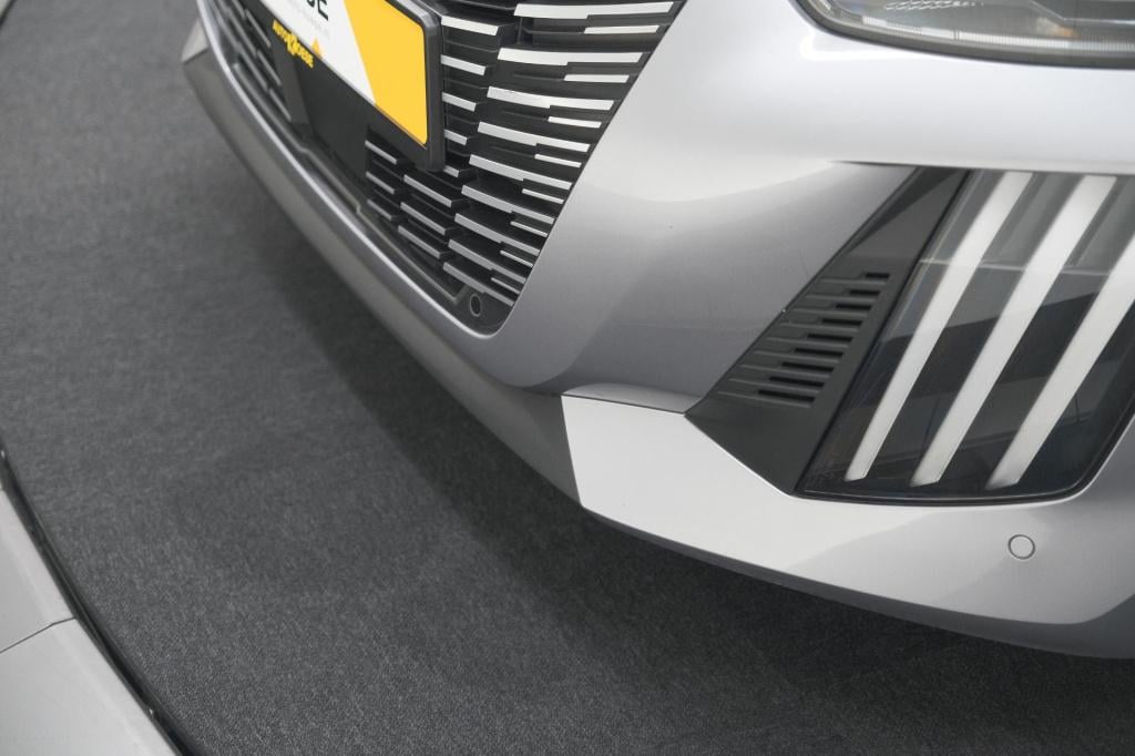 Peugeot 208 1.2 hybrid 110 e-dcs6 allure | apple carplay | parkeersensoren 