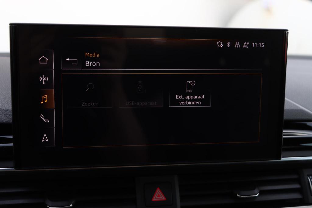 Audi A4 limousine 40 tfsi s edition 204pk s tronic